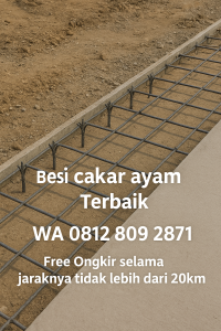 buatkan saya gambar besi cakar ayam untuk Bangunan di tanah lembek dan ada orang yang sedang bekerja secara realistis. Tulis di gambar tersebut Jual besi cakar ayam Terbaik WA 0812 809 2871 Free Ongkir selama jaraknya tidak lebih dari 20km.